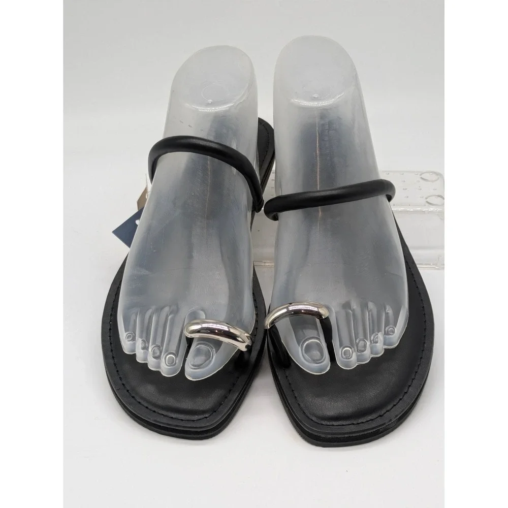 Universal Thread Clara Thong Sandals Black Memory Foam Women's 9.5 NWT
